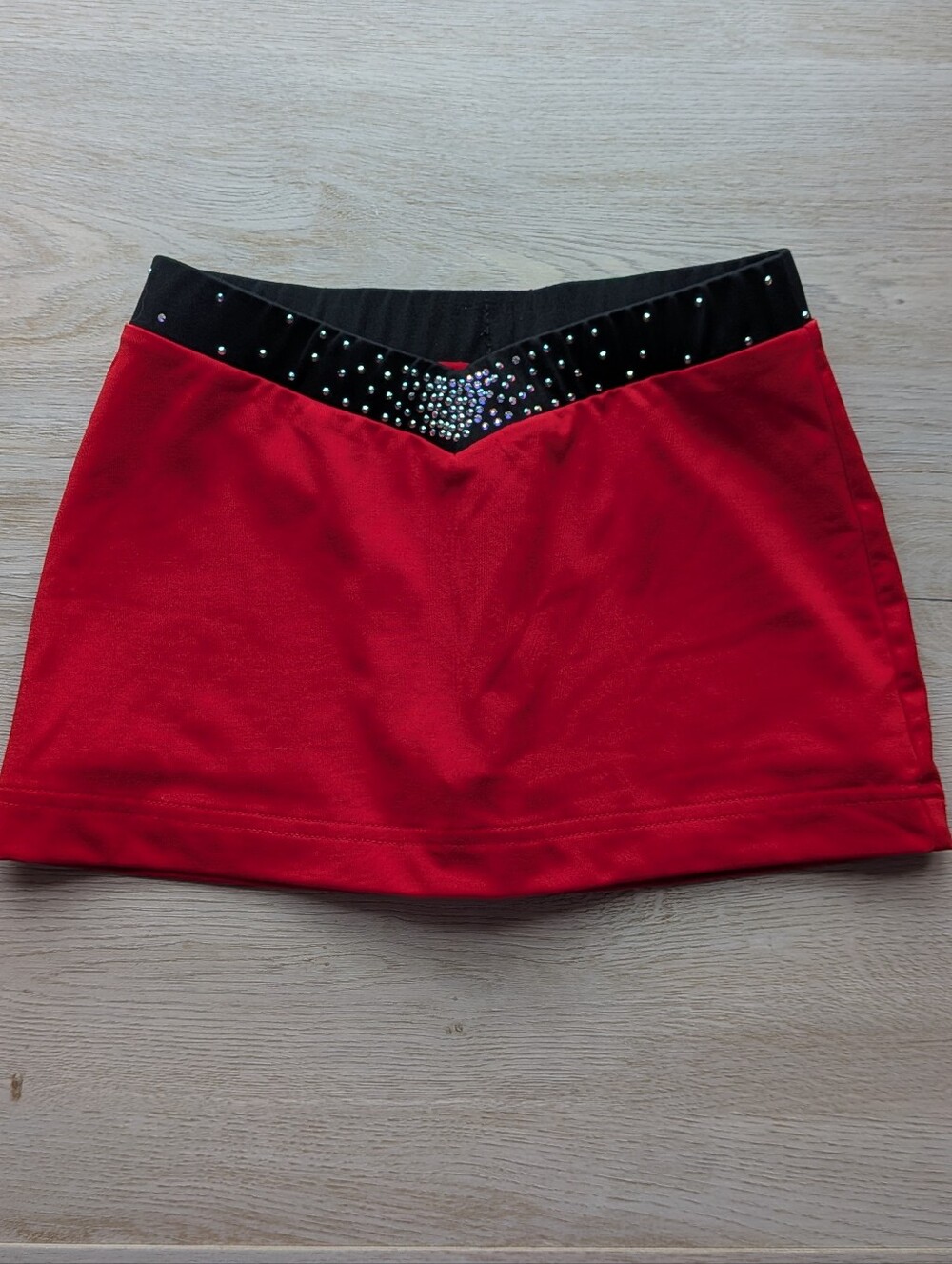 Varsity Spirit Red & Black Rhinestone Cheer Skirt - Youth Small